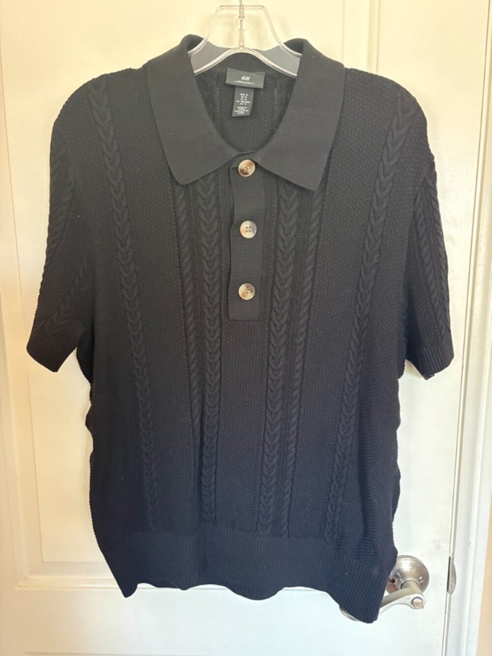 Men's H&M Knitted Short Sleeve Button Up - MEDIUM